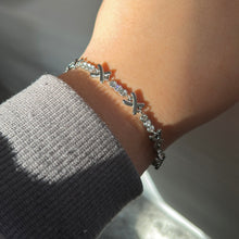 Load image into Gallery viewer, ‘THE GEM&#39; STAINLESS STEEL BRACELET
