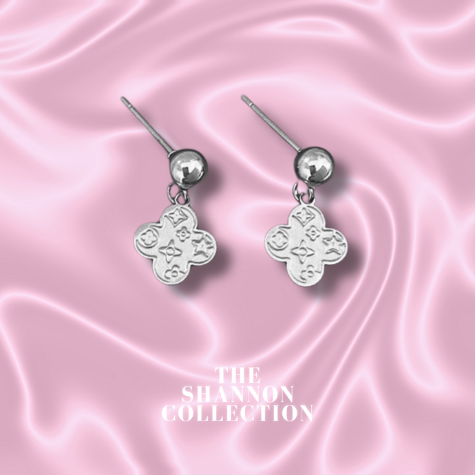 ‘MONOGRAM CLOVER’ STAINLESS STEEL EARRINGS