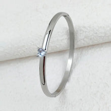 Load image into Gallery viewer, ‘HEART SOLITAIRE’ STAINLESS STEEL BANGLE
