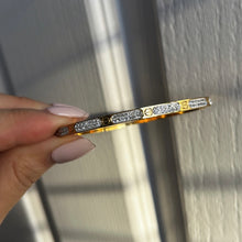 Load image into Gallery viewer, 4MM ‘SUGAR DIAMANTÉ’ 18K GOLD PLATED STAINLESS STEEL BANGLE BRACELET

