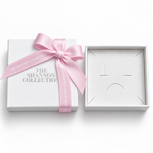Load image into Gallery viewer, NECKLACE/EARRINGS/BRACELET GIFT BOX
