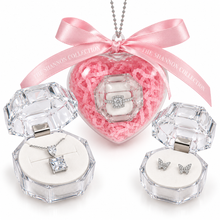 Load image into Gallery viewer, HEART BAUBLE GIFT PACKAGING
