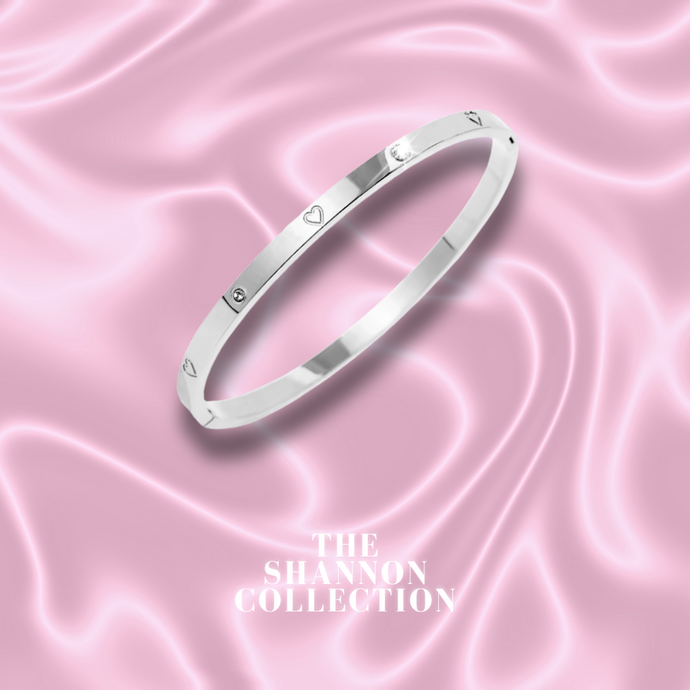 4MM ‘LOVE ME’ STAINLESS STEEL BANGLE BRACELET