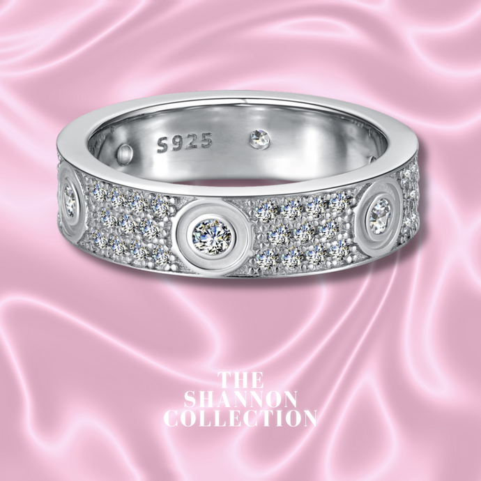 'SUGAR DIAMANTÉ’ STERLING SILVER RING