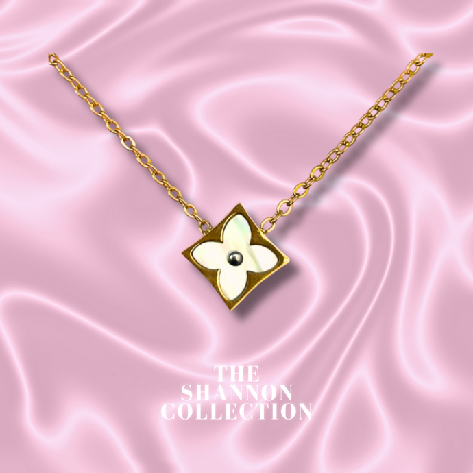 'PETALS OF LOVE' 18K GOLD PLATED STAINLESS STEEL NECKLACE