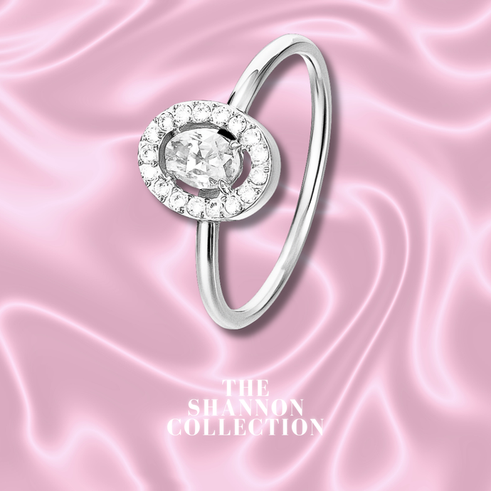 ‘CLASSIC OVAL’ STAINLESS STEEL RING