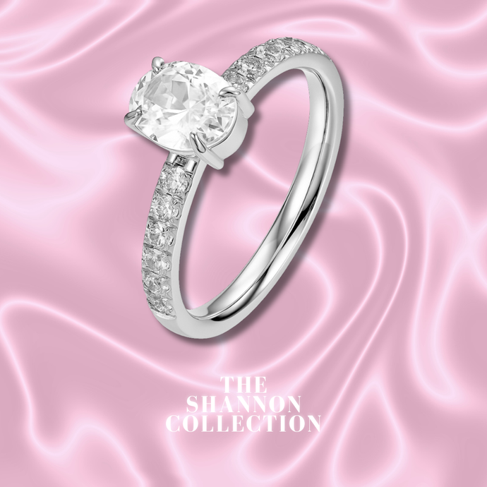 'THE SIGNATURE OVAL’ STAINLESS STEEL RING