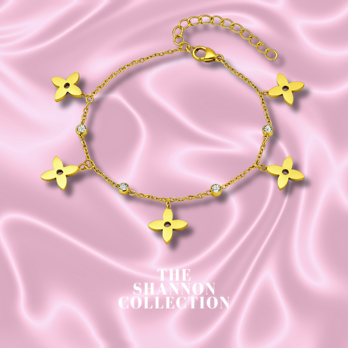 'FLEUR CHARM’ 18K GOLD PLATED STAINLESS STEEL BRACELET