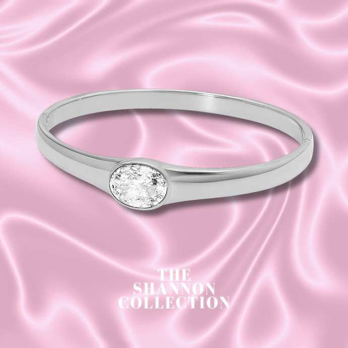 'SIGNATURE SOLITAIRE’ STAINLESS STEEL BANGLE