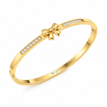 Load image into Gallery viewer, 'LITTLE BOW’ 18K GOLD PLATED STAINLESS STEEL BANGLE
