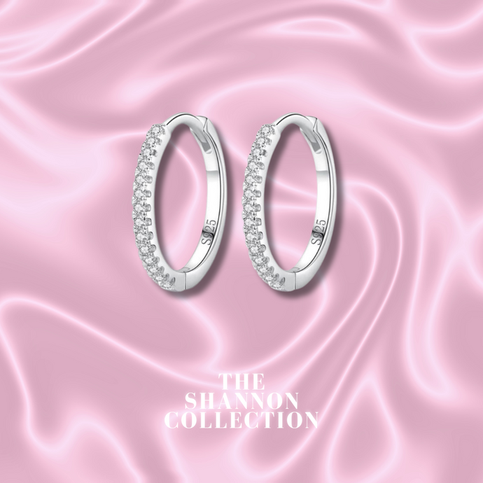 ‘IT GIRL’ 11MM HUGGIE EARRINGS