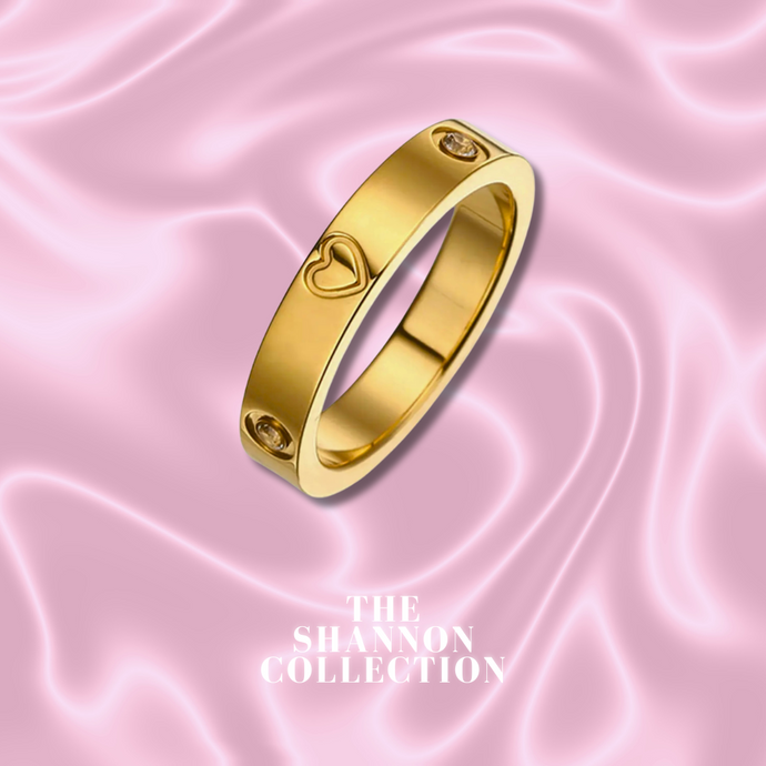 ‘LOVE ME’ 18K GOLD PLATED STAINLESS STEEL RING