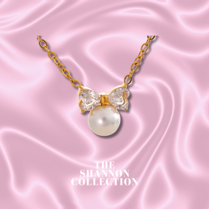 'JUST A PEARL' 18K GOLD PLATED STAINLESS STEEL NECKLACE