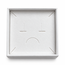 Load image into Gallery viewer, NECKLACE/EARRINGS/BRACELET GIFT BOX
