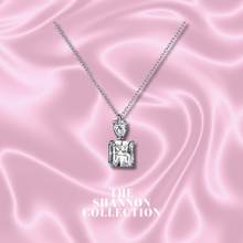 Load image into Gallery viewer, &#39;PURE RADIANCE&#39; STERLING SILVER NECKLACE
