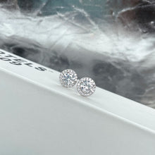 Load image into Gallery viewer, &#39;ROUND HALO’ STERLING SILVER EARRINGS
