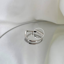 Load image into Gallery viewer, &#39;SIMPLE WISHBONE’ STERLING SILVER RING
